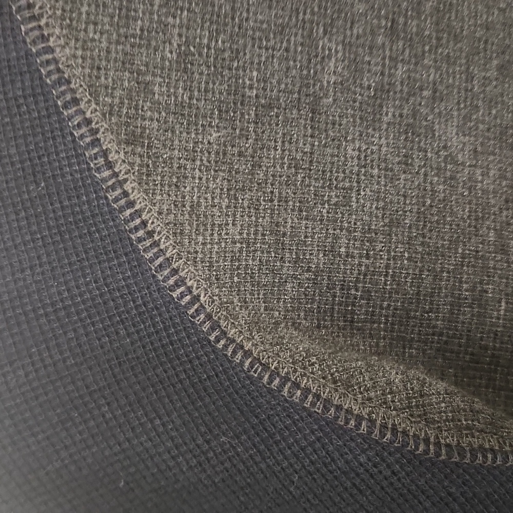 Banana Republic Charcoal Long Sleeve Top - Picture 5 of 5